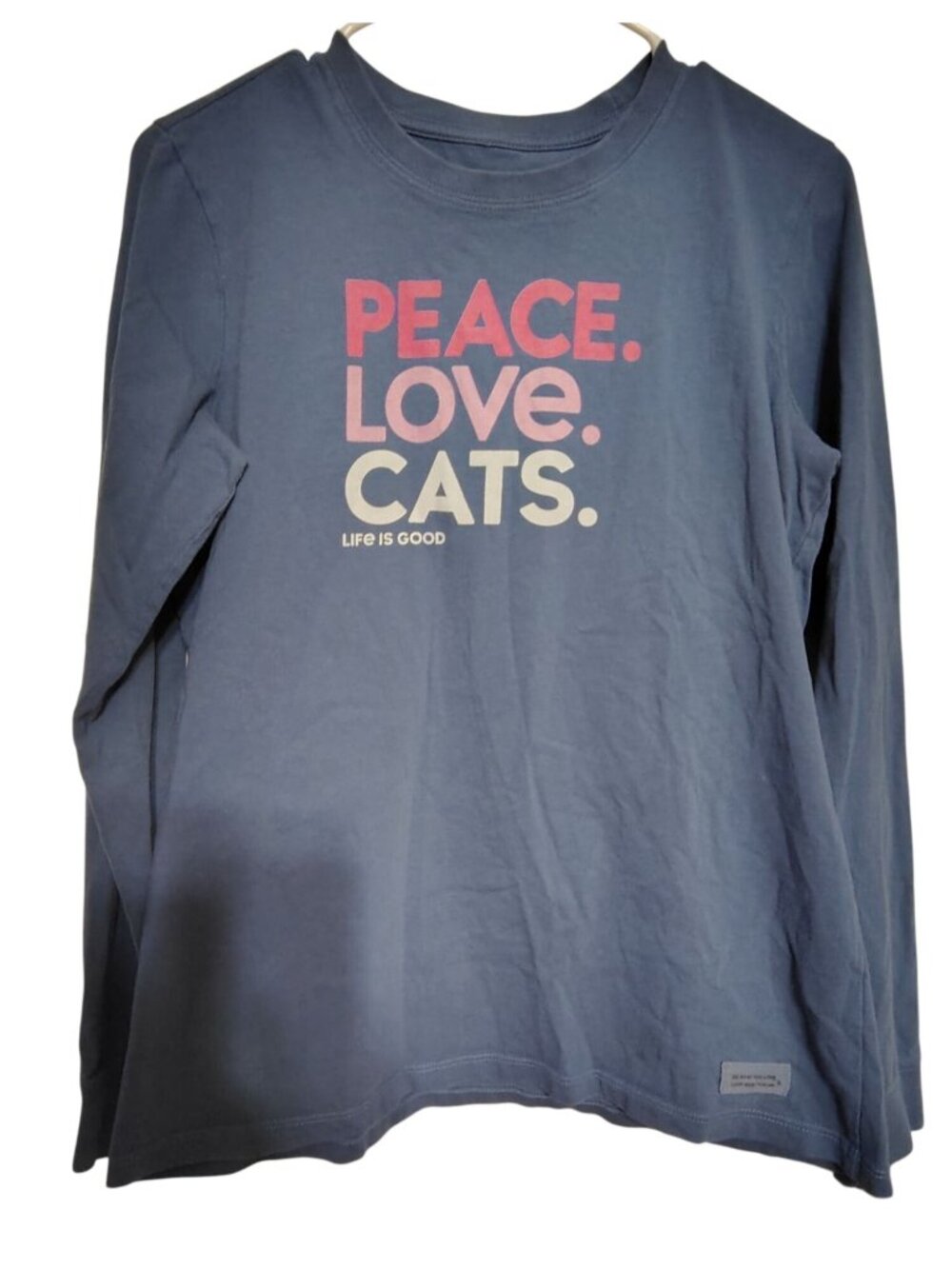 Life is Good Medium Love Sleeve T-Shirt, Peace Love Cats, Blue Gray 100% Cotton